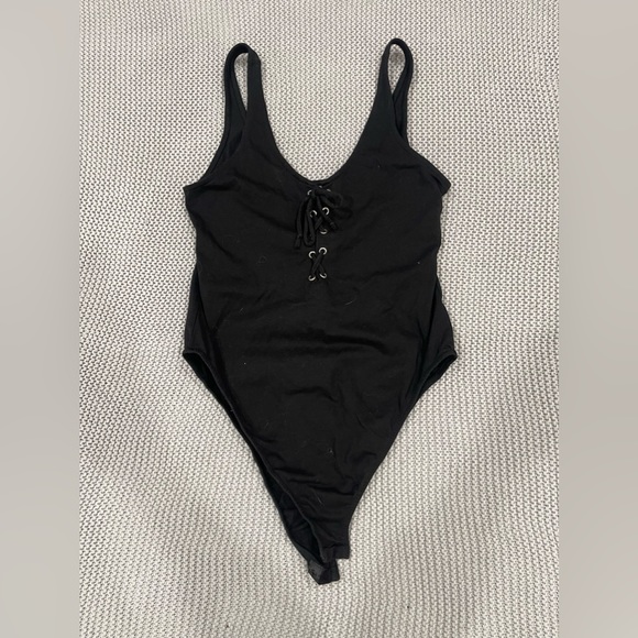 LIKE NEW H&M Lace Up Body Suit - Picture 1 of 3
